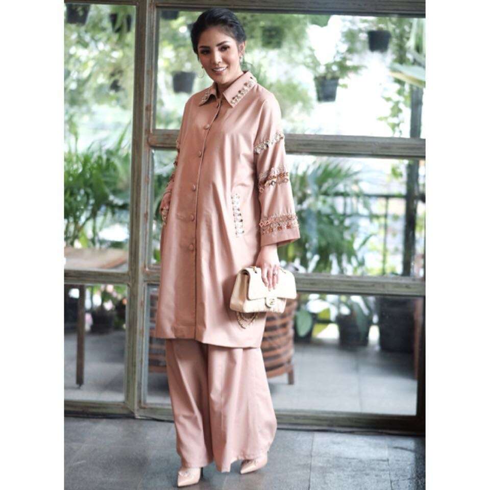 Nindy Ayunda Modest Wear