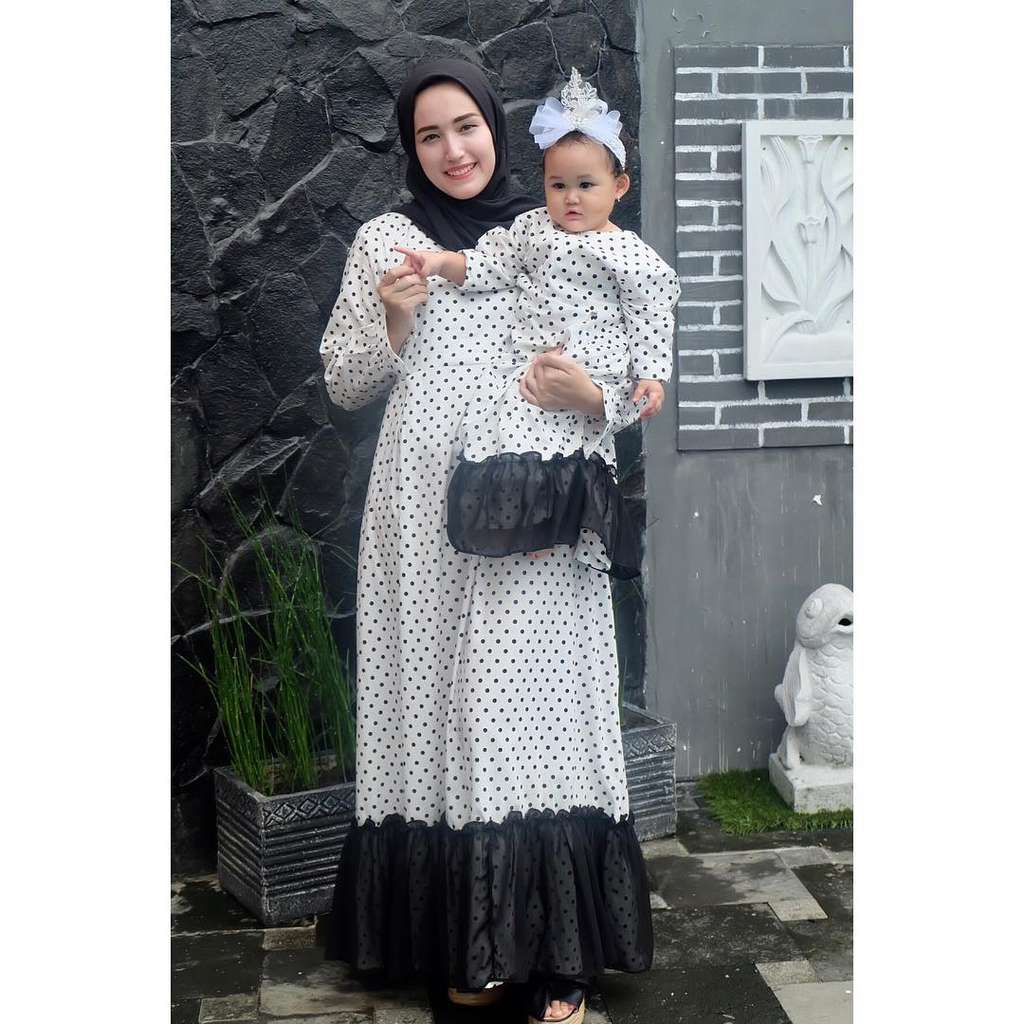 Adelia Pasha
