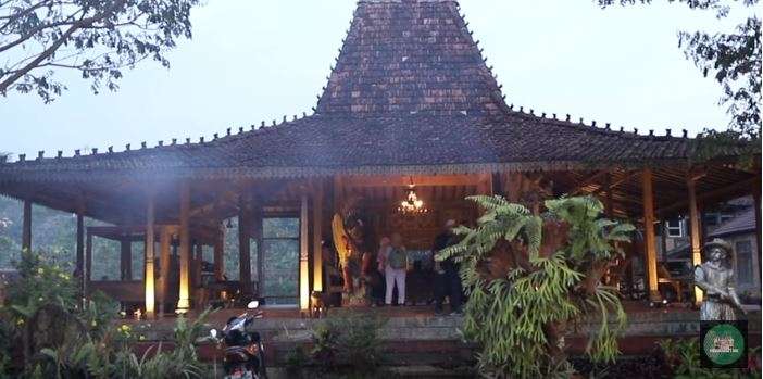 Villa Ahmad Dhani