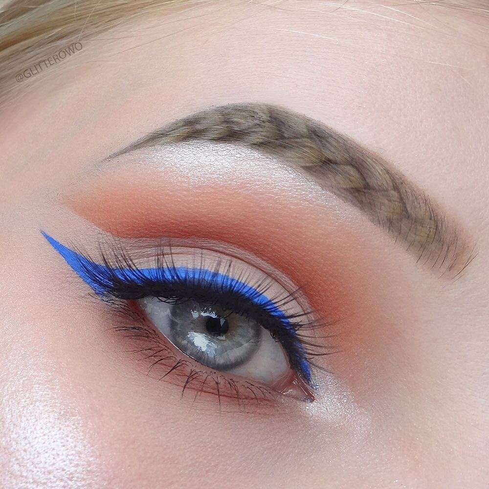 Trend Fashion Nyeleneh