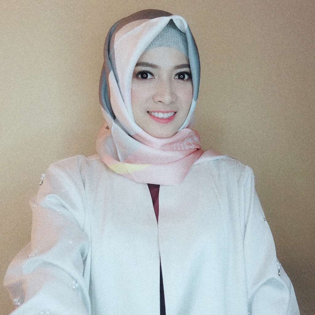 Chika Jessica berhijab