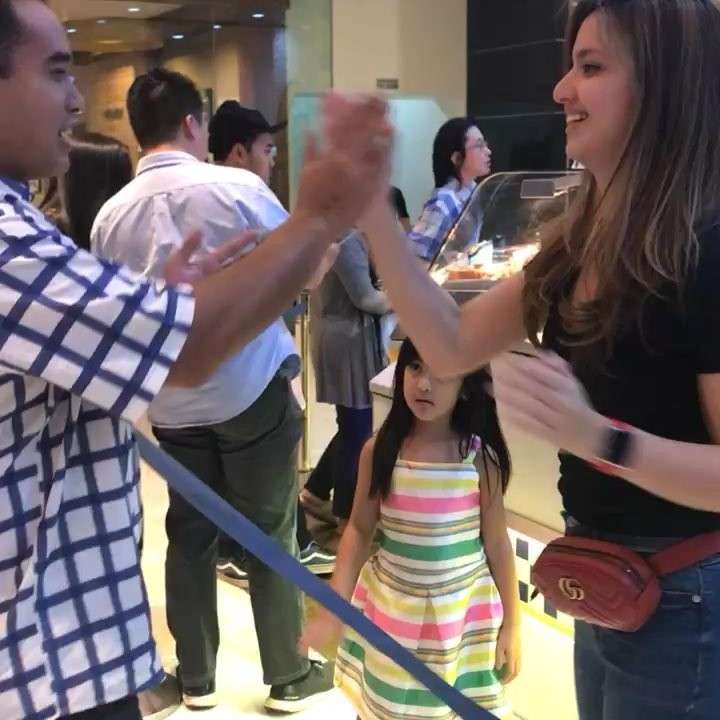 Nia Ramadhani dan suami Nia Ramadhani dan suami