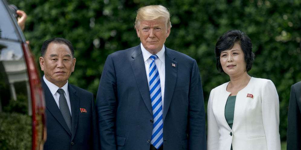 Donald Trump dan perwakilan dari Korea Utara