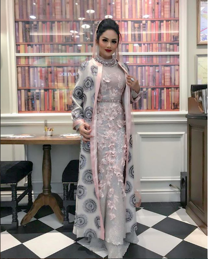 krisdayanti rancangan Rudy Chandra
