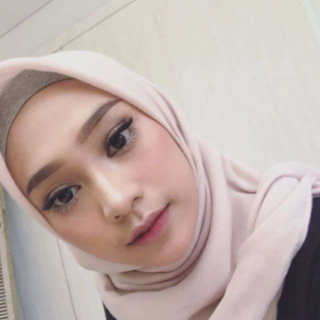 Instagram.com/rifka_martha