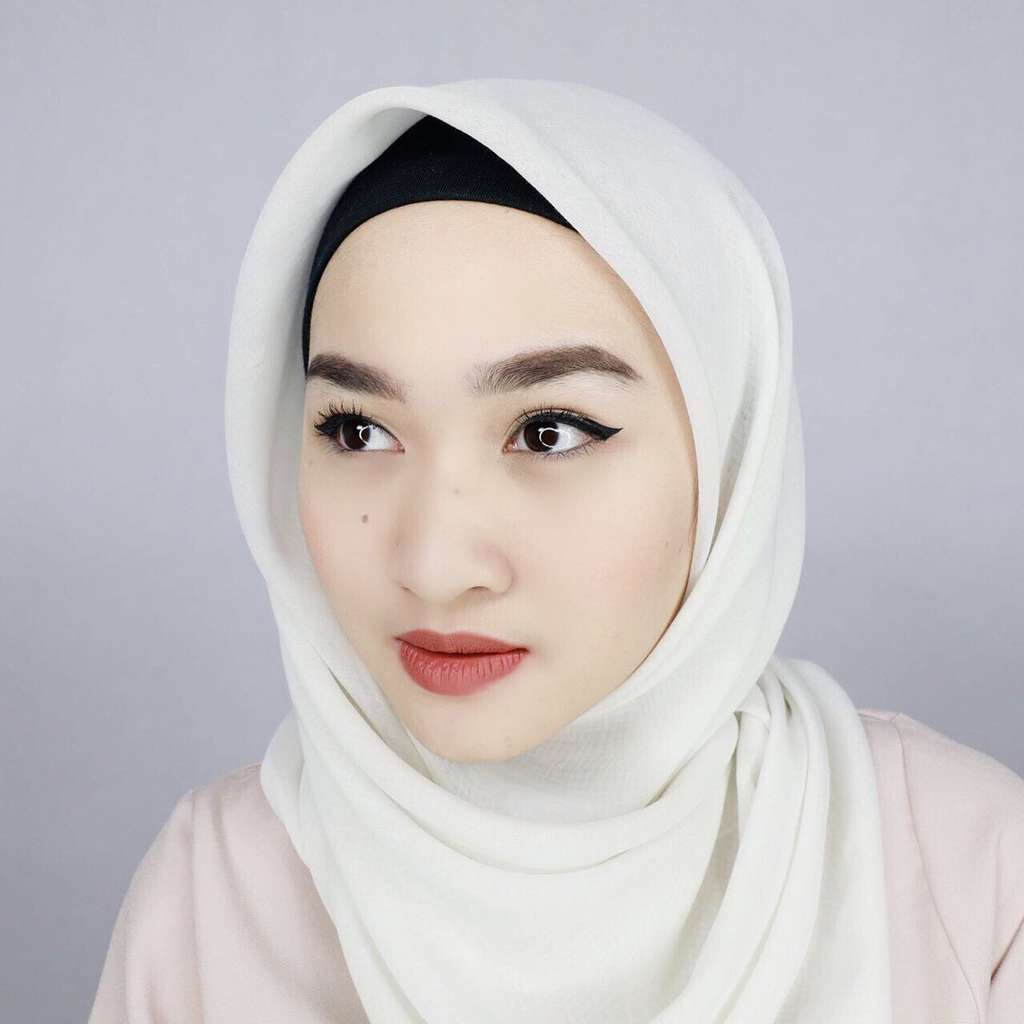kiara leswara