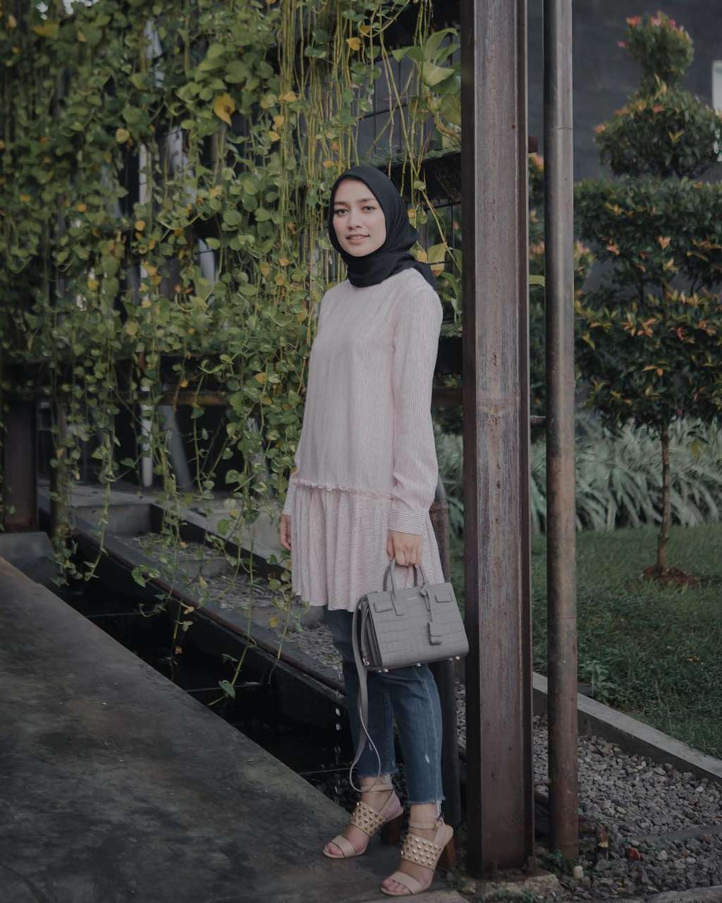 mega iskanti