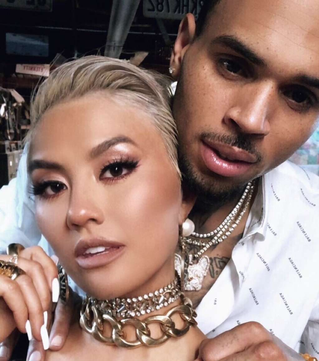 agnez mo dan chris brown