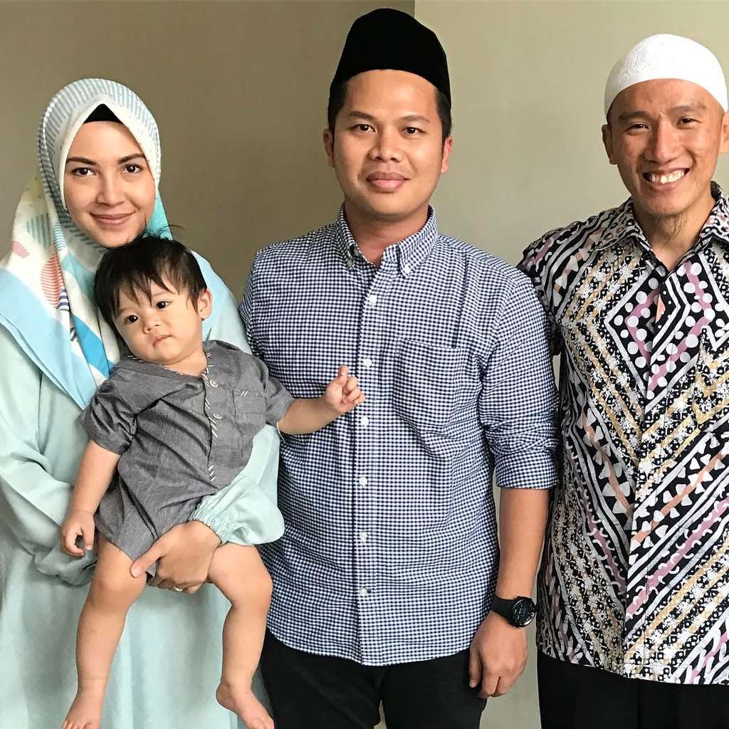 Ratna Galih dan suami