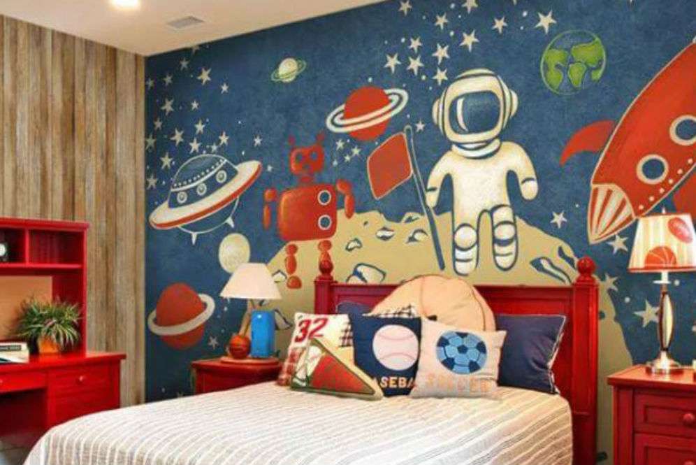 Kamar tidur bertema ruang angkasa