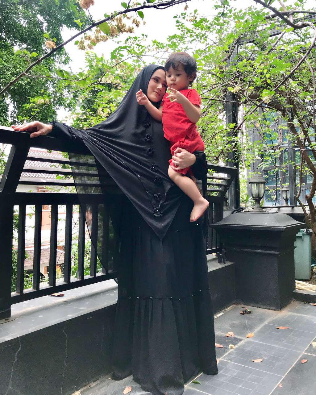 mulan jameela syari
