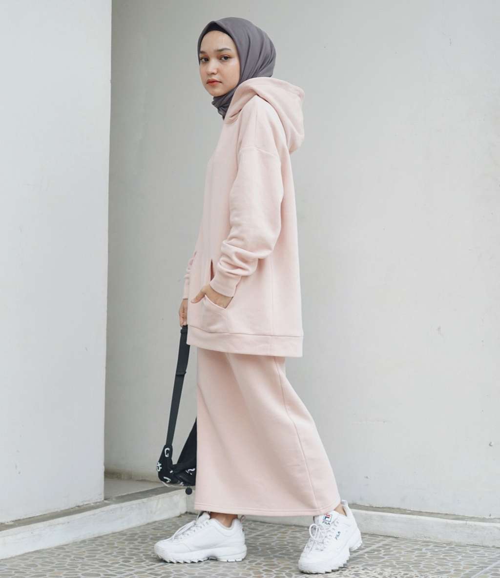 oversized sweater