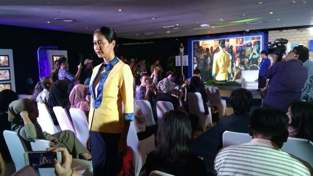 seragam baru BCA