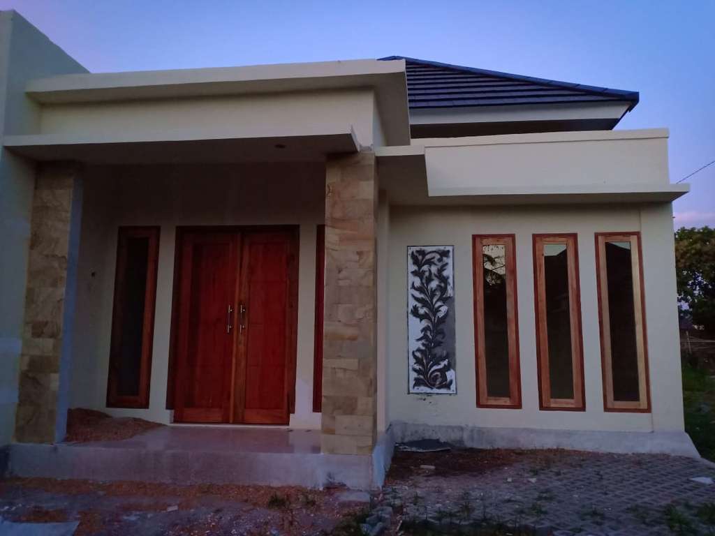 Rumah dari Kemendagri untuk Lalu Zohri.
