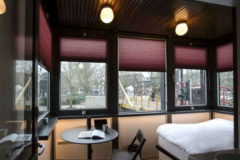 Hotel Jembatan