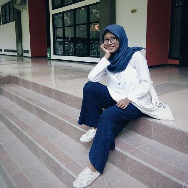 instagram.com/wardah.wow