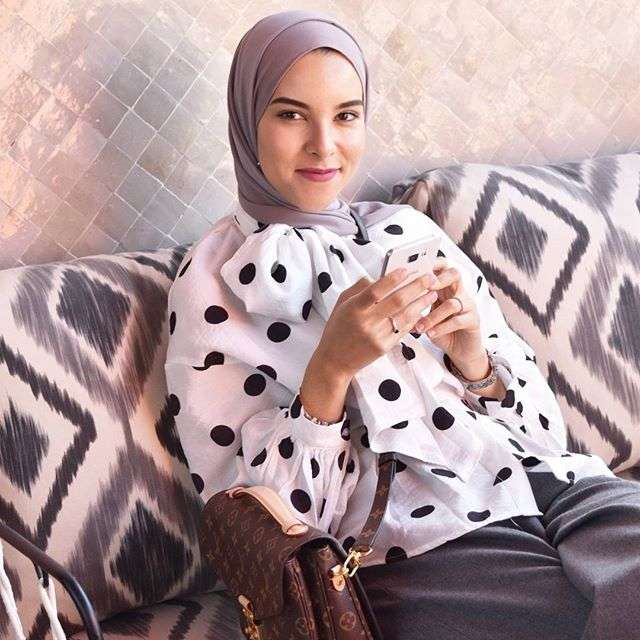 Instagram.com/happilyamira