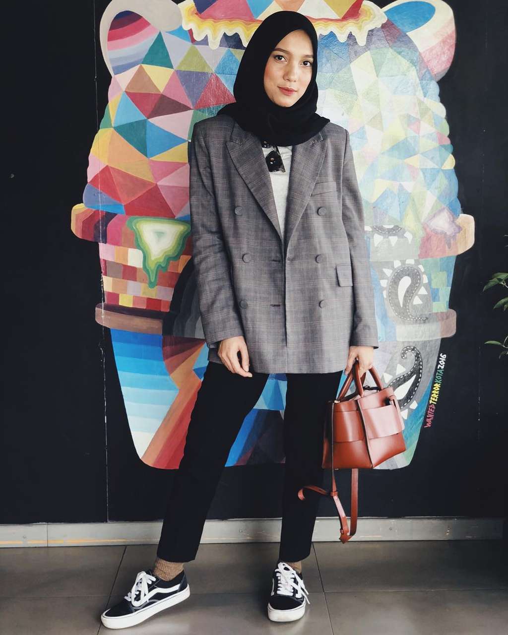 Instagram.com/jenaharanasution