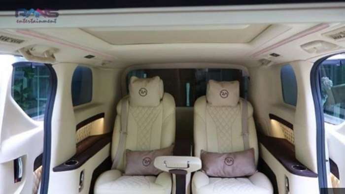Mobil Nagita Slavina