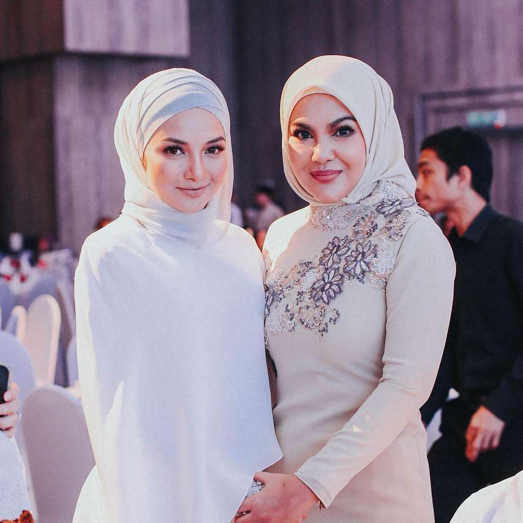 Datin Seri Umie Aida