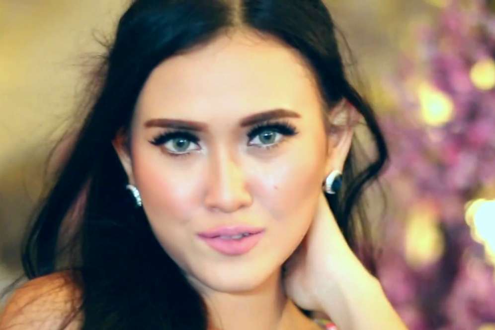 Pedangdut Meggy Diaz