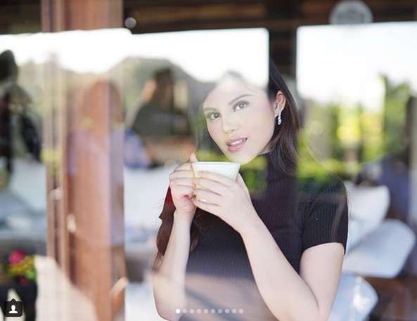 Dita adalah seorang bos es krim, Haagen Dasz Indonesia.