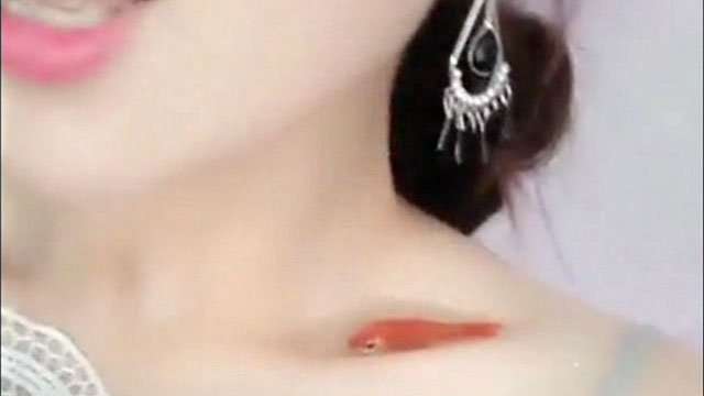 Tantang fish in collarbone