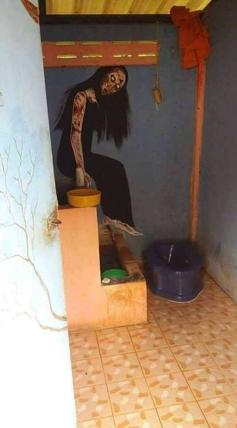 Toilet Unik Toilet Unik