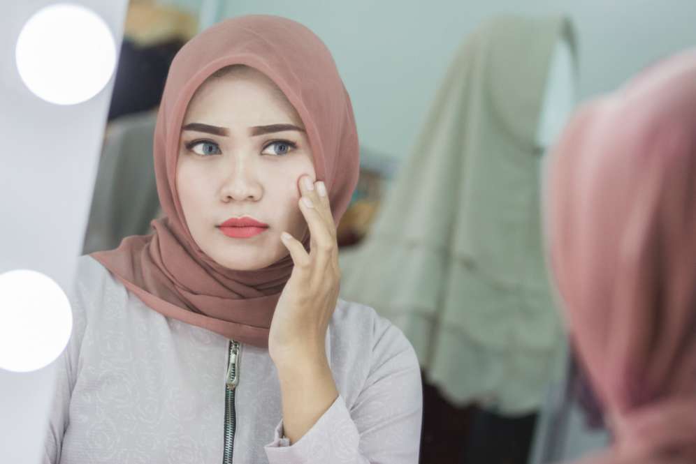 8 Aturan Makeup yang Harus Dihindari