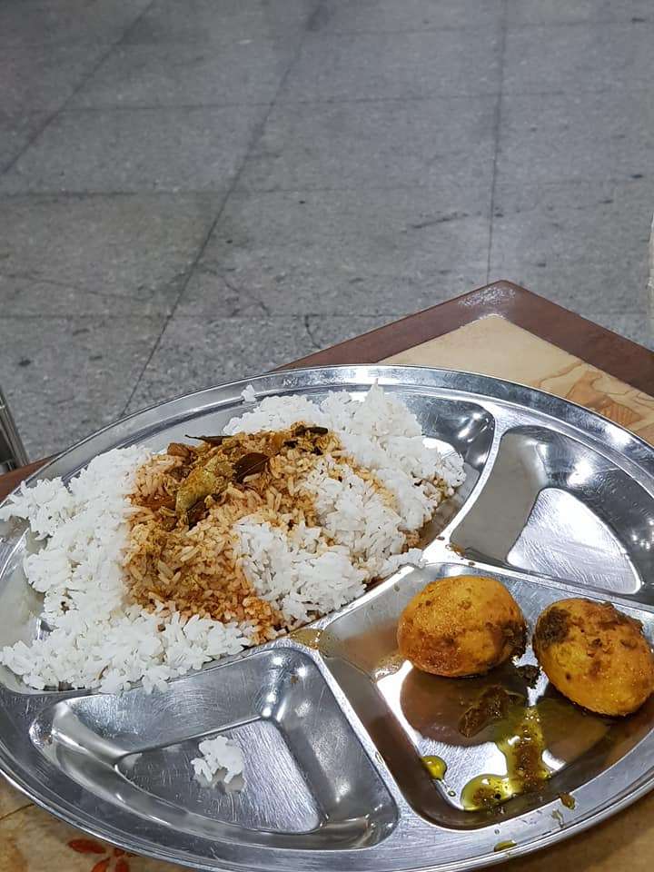 makan seadanya makan seadanya