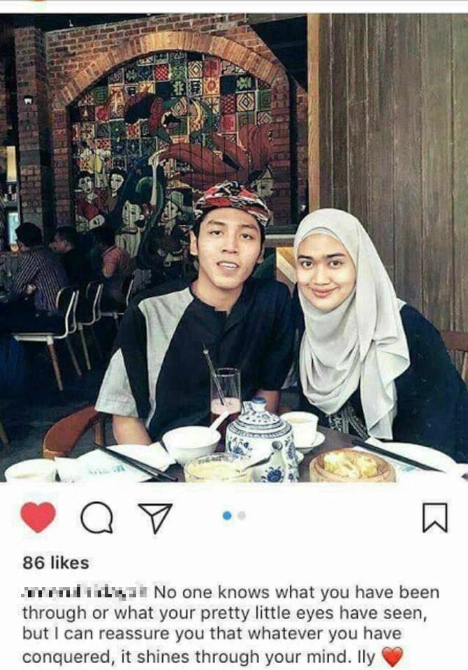 Bertepuk Sebelah Tangan Bertepuk Sebelah Tangan