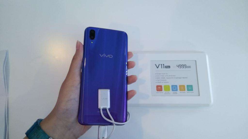 Ada fitur dual fast charging.