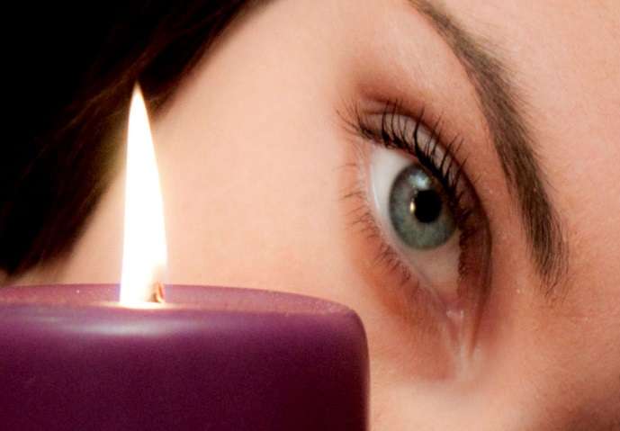 Cara menyembuhkan mata minus dengan lilin