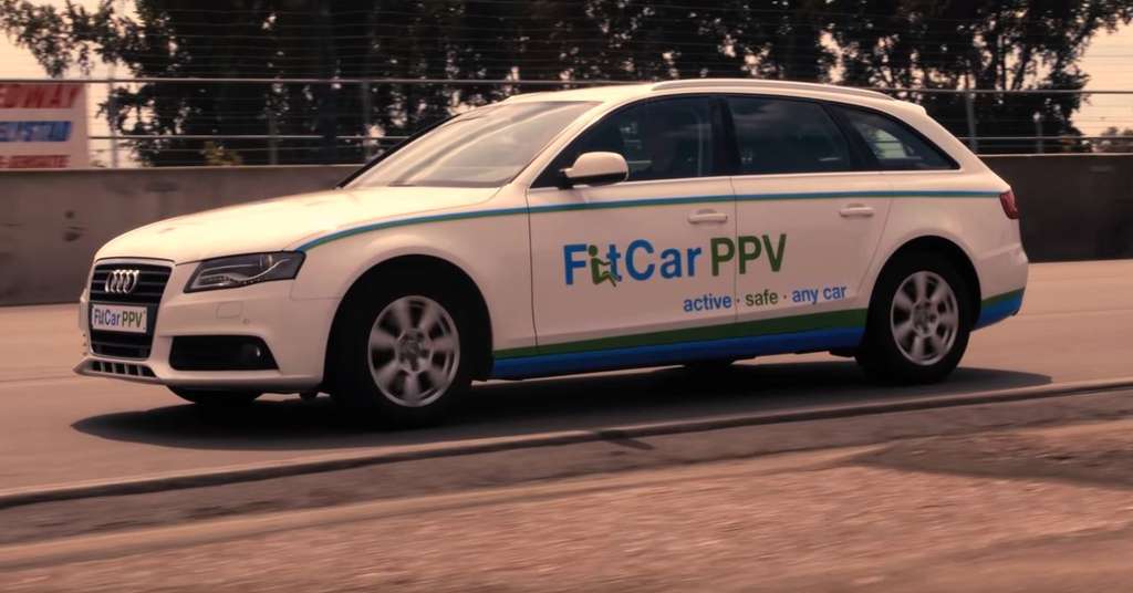 Mobil ini sehat banget. Mobil ini sehat banget.
