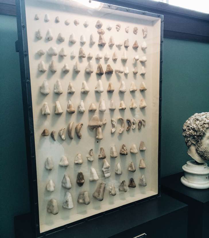 Benda Unik Prasejarah