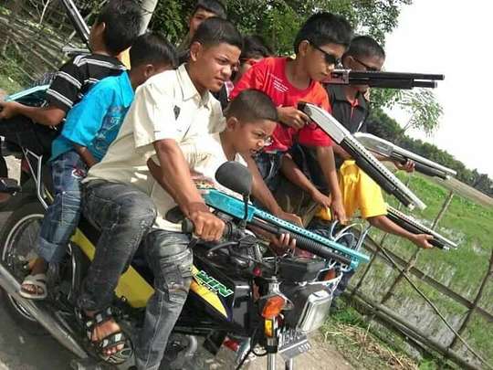 Tingkah Lucu Anak Kecil