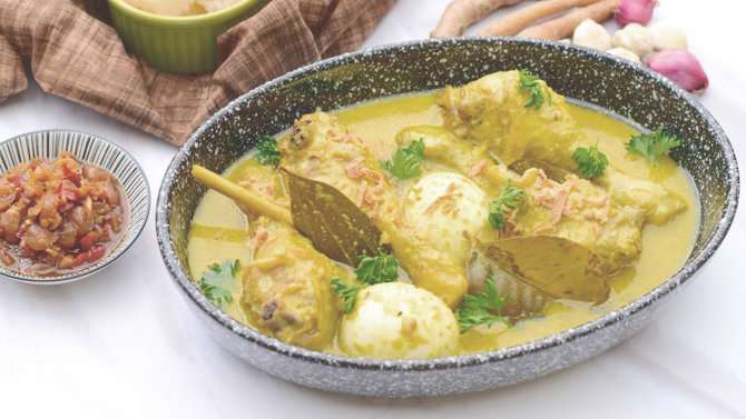 Resep Cara Membuat Opor Ayam Yang Enak