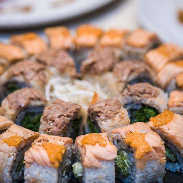 &copy; Instagram.com/7buffet