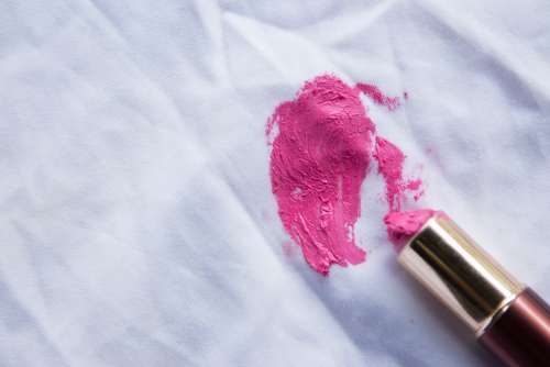 Lipstik pink