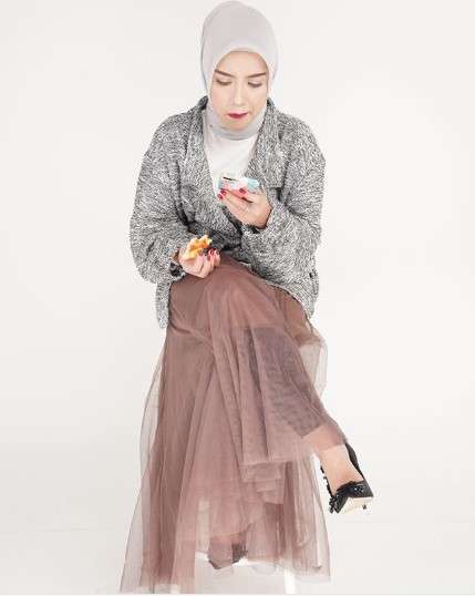 Tasya Nur Medina mengenakan Tutu Skirt