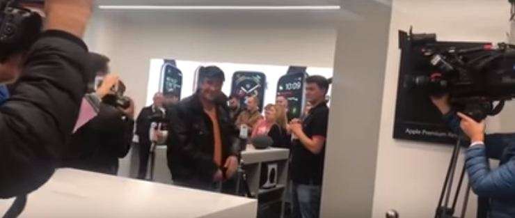 Valery berhasil menjadi orang pertama.