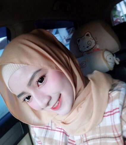 Adelia Nirwanaa