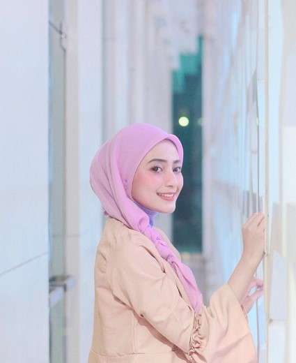 Adelia Nirwanaa