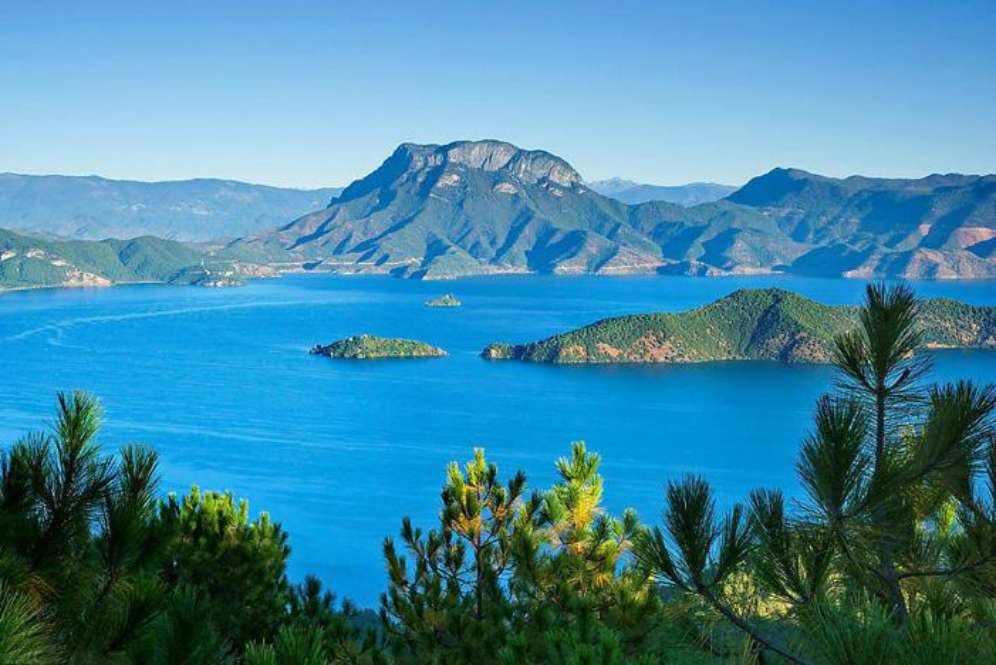 Danau Lugu