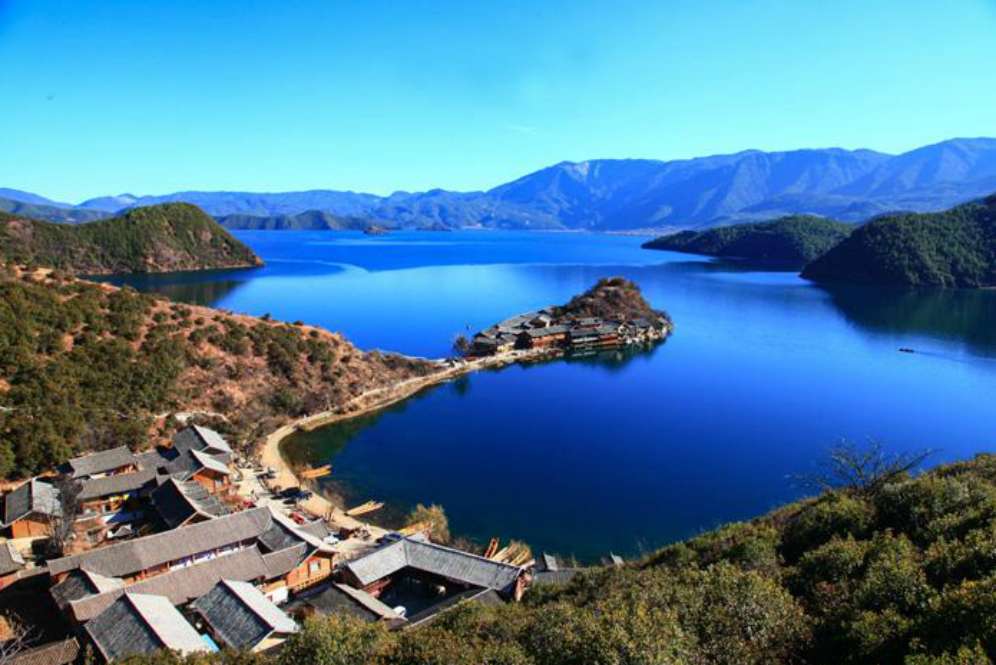 Danau Lugu