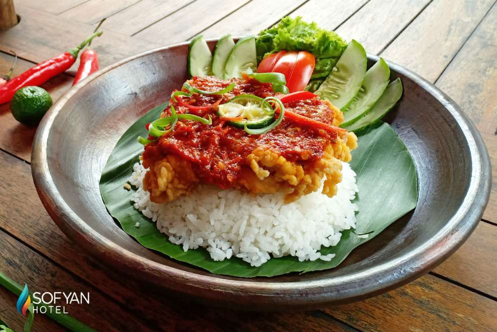 Makan di Sofyan Hotel Makan di Sofyan Hotel