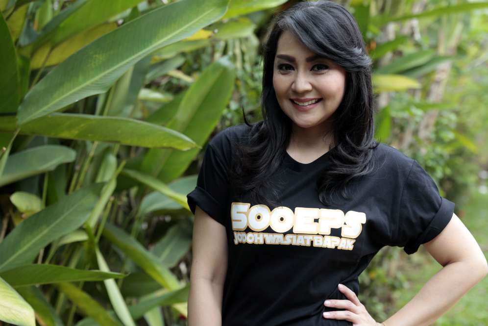 Tessa Kaunang Tessa Kaunang