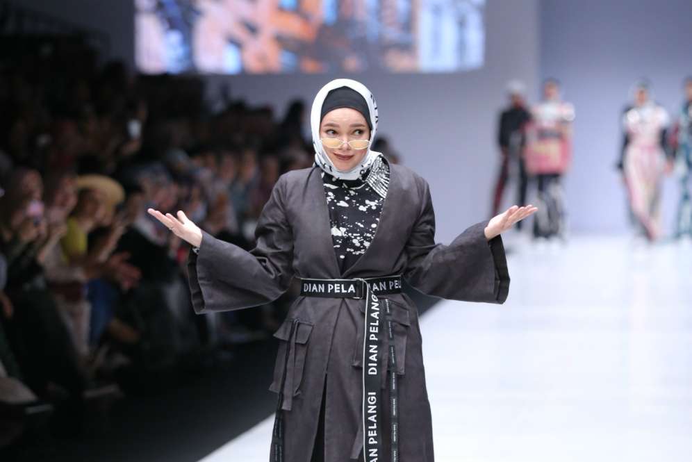 Dian Pelangi di ajang JFW 2019