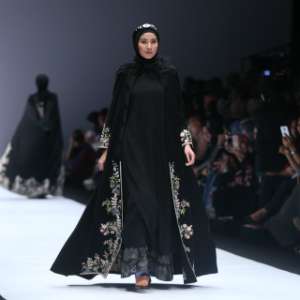 Koleksi Anggia Handmade tampil di Jakarta Fashion Week 2019.