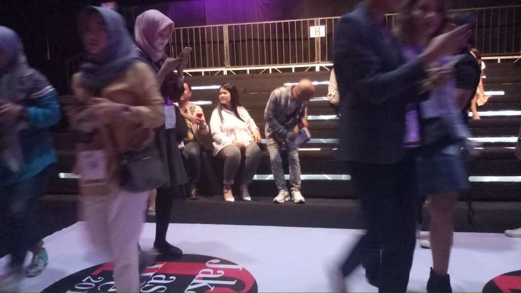Kahiyang Ayu menghadiri Jakarta Fashion Week 2019.
